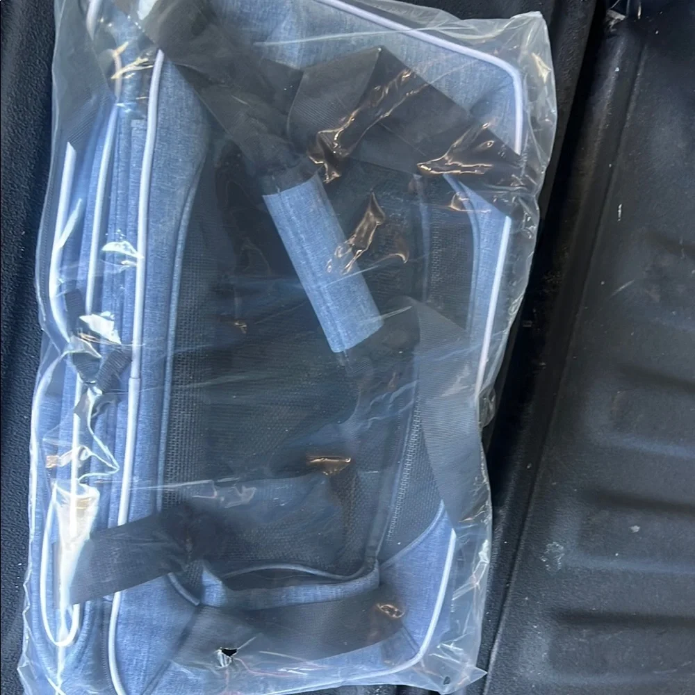 Petskd Pet Carrier Box